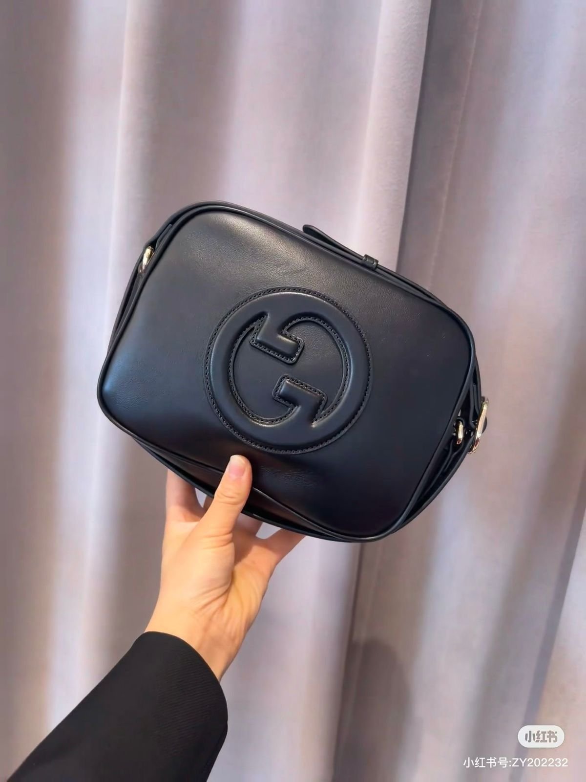 gucci mini handy